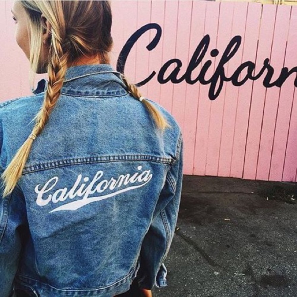 Forever 21 “California” Embroidered Jean Jacket 🌴